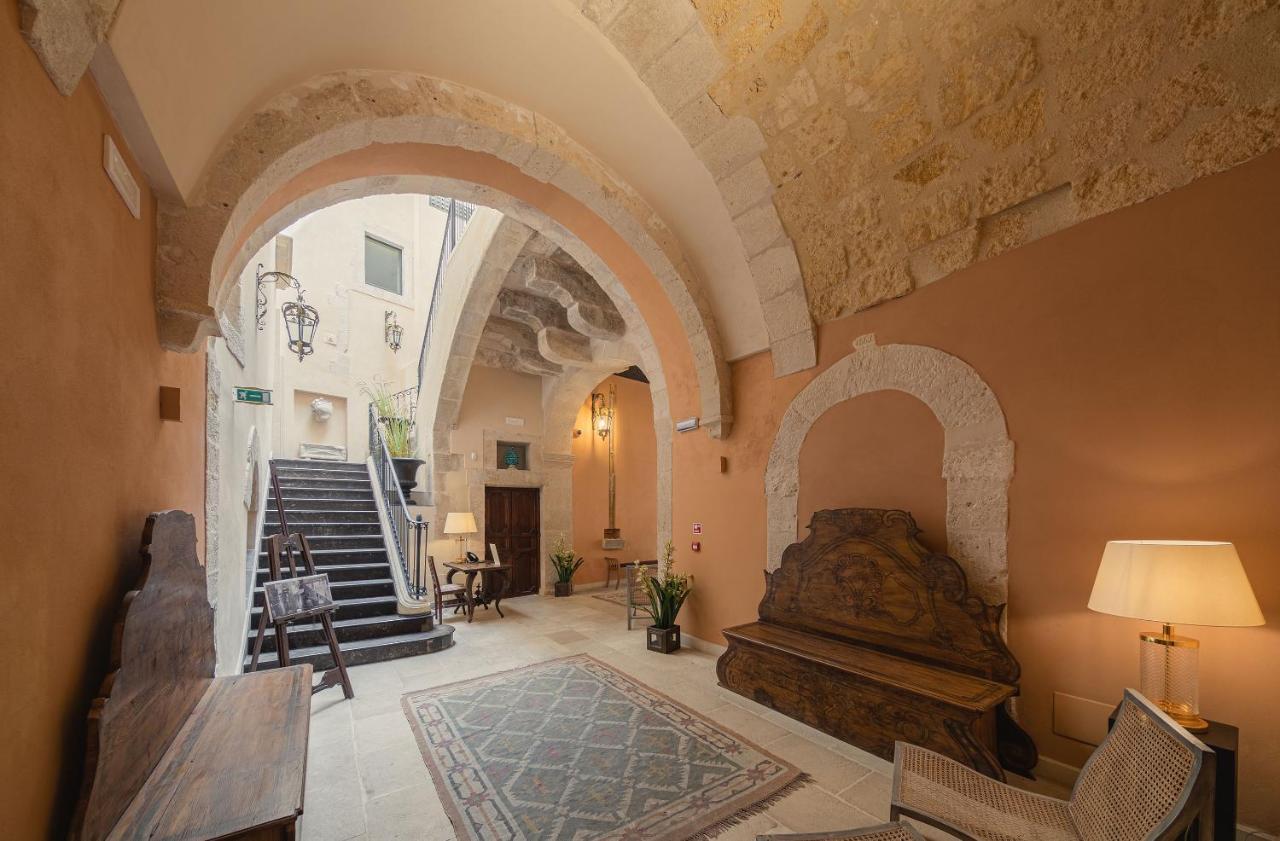 Algila Ortigia Charme Hotel Syracuse Exterior foto
